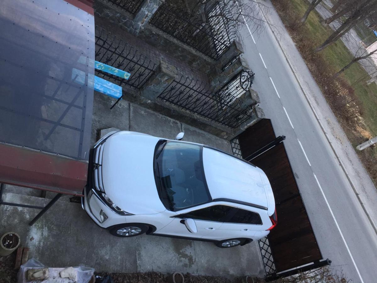 Квартира-Студия В Стиле Шале トラスコヴェッツ エクステリア 写真